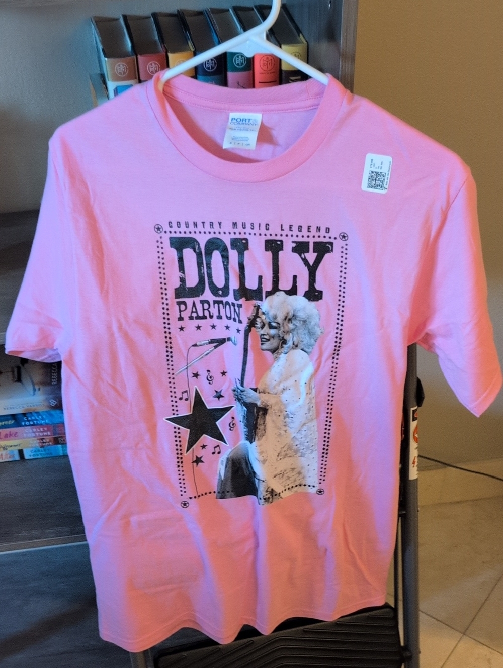 Dolly Parton Pink Graphic Short-Sleeve Tee — Country Music Tribute